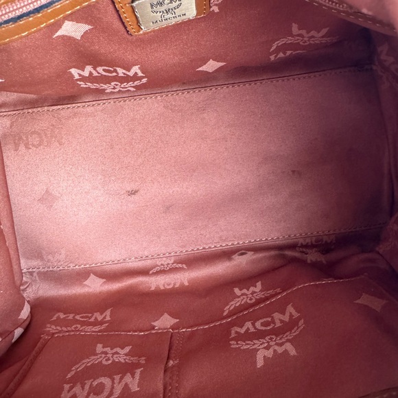 💯Guaranteed Authentic MCM Brown Satchel 🥀FIRM PRICE🥀 - Picture 7 of 15